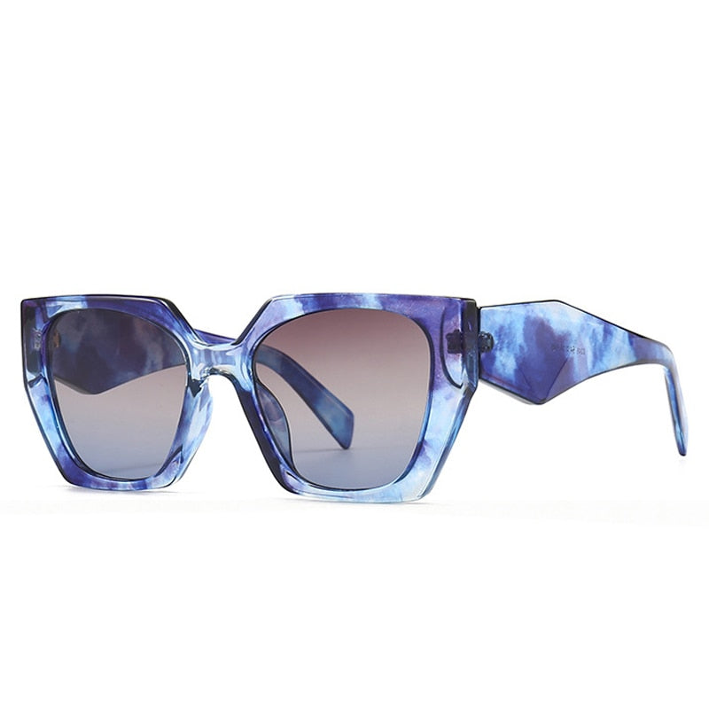 Nelly Notable Sunglasses